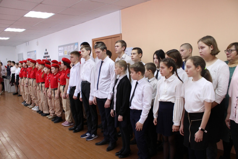 Памятная доска Альберту Бутакову установлена в школе Белозерского округа. Памятная доска Альберту Бутакову установлена в школе Белозерского округа.